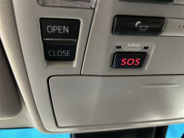 used 2018 Toyota Avalon Hybrid car, priced at $22,465