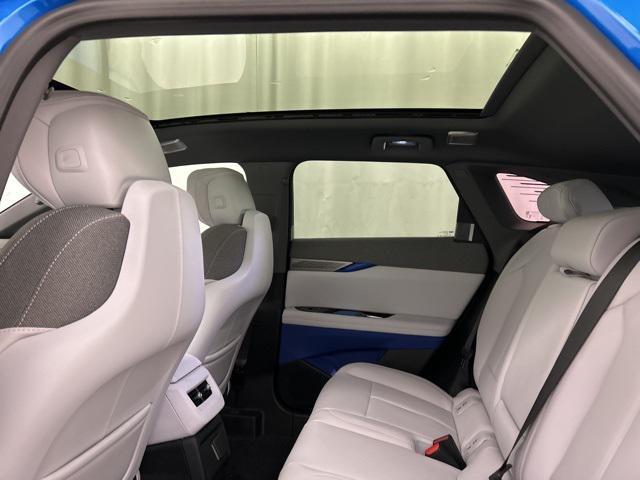 new 2025 Cadillac OPTIQ car