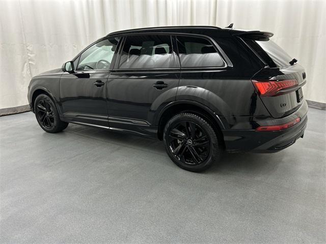 used 2023 Audi Q7 car, priced at $46,879