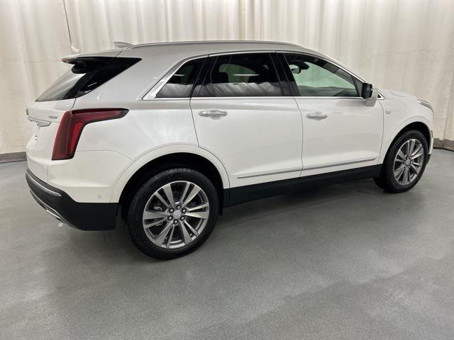 new 2025 Cadillac XT5 car, priced at $57,535