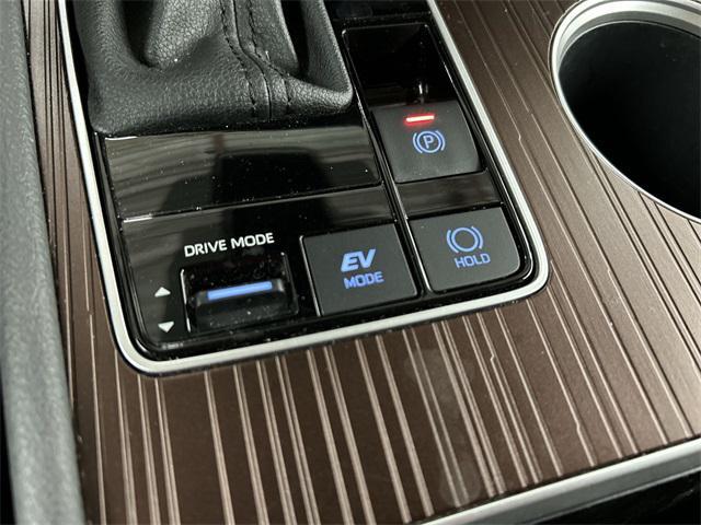 used 2024 Toyota Sienna car, priced at $38,949