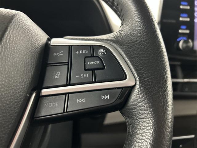 used 2024 Toyota Sienna car, priced at $38,949