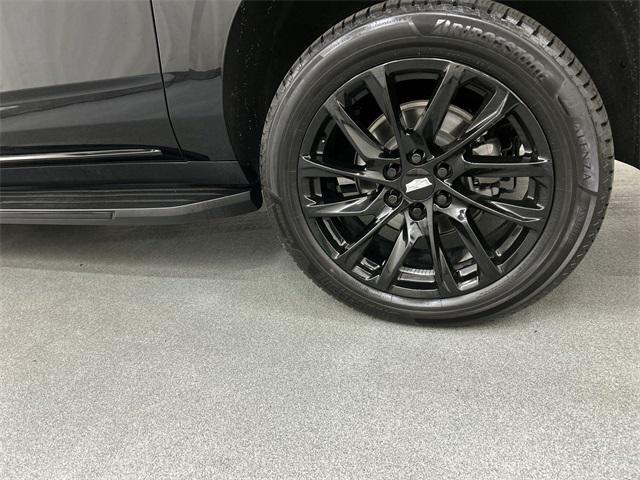 used 2022 Cadillac Escalade ESV car, priced at $65,890