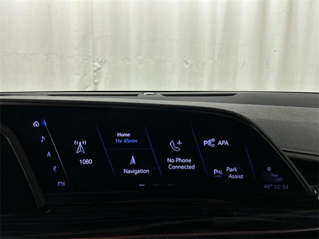 used 2022 Cadillac Escalade ESV car, priced at $65,890