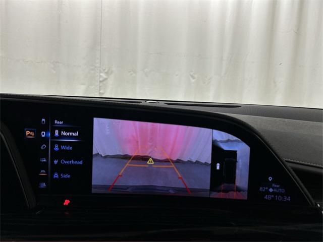 used 2022 Cadillac Escalade ESV car, priced at $65,890