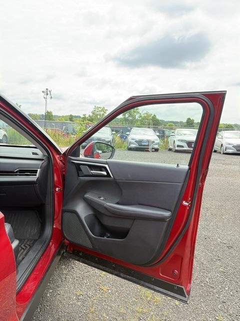 used 2024 Mitsubishi Outlander car, priced at $25,899