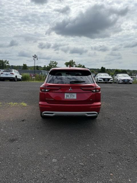 used 2024 Mitsubishi Outlander car, priced at $25,899
