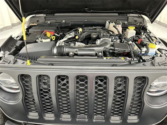 used 2022 Jeep Gladiator car, priced at $41,904