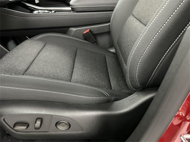 new 2025 Chevrolet Traverse car, priced at $43,795