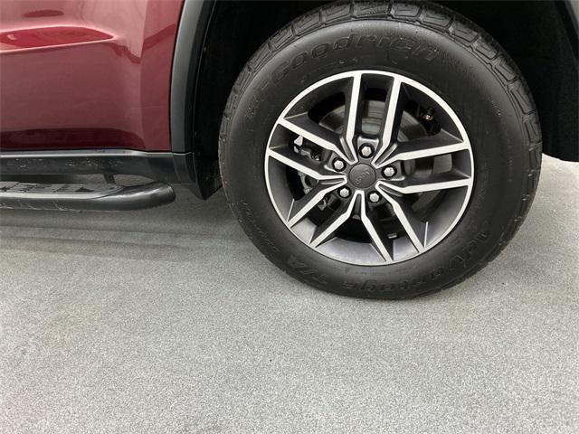 used 2020 Jeep Grand Cherokee car, priced at $21,994
