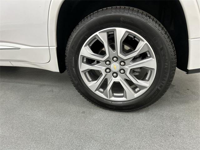 used 2021 Chevrolet Traverse car, priced at $31,899