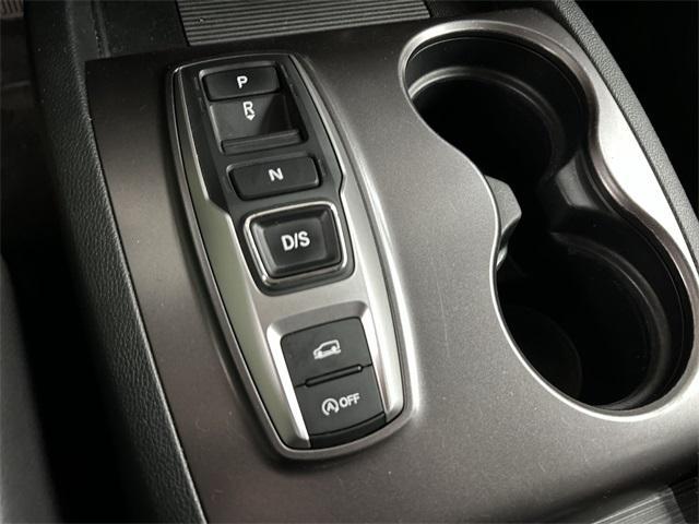 used 2022 Honda Pilot car, priced at $31,996