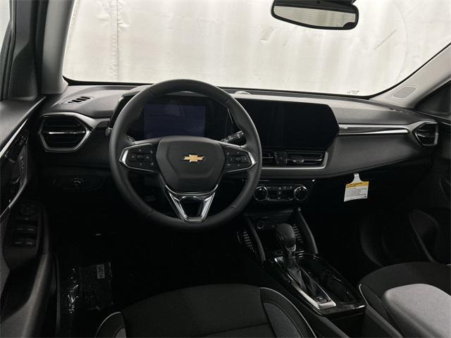 new 2025 Chevrolet TrailBlazer car, priced at $30,634