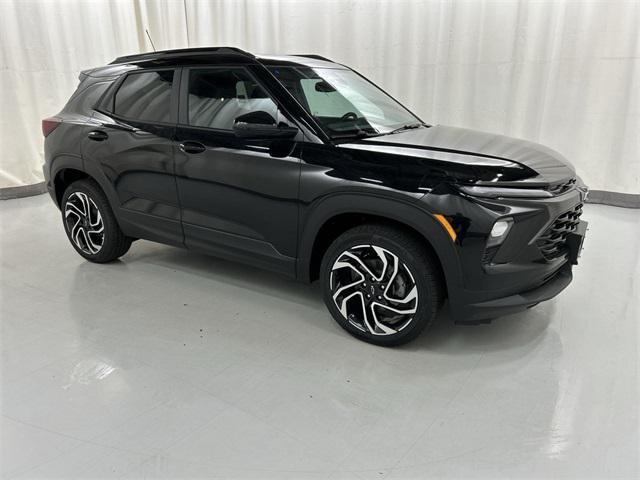 new 2025 Chevrolet TrailBlazer car, priced at $29,105