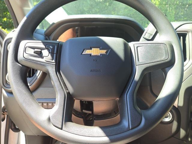new 2025 Chevrolet Silverado 3500 car, priced at $53,728