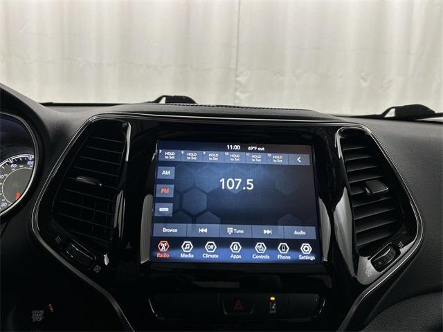 used 2022 Jeep Cherokee car, priced at $21,916