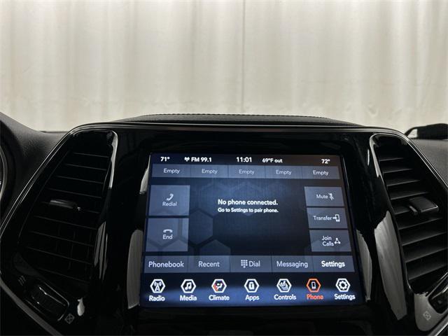 used 2022 Jeep Cherokee car, priced at $21,916