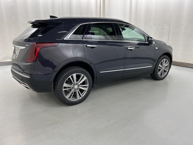 new 2025 Cadillac XT5 car, priced at $59,390