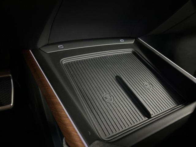 new 2026 Cadillac VISTIQ car, priced at $81,967