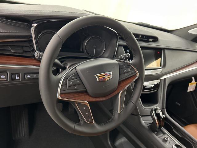 new 2025 Cadillac XT5 car, priced at $59,275