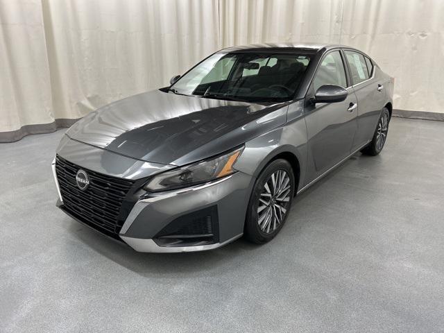 used 2023 Nissan Altima car, priced at $16,948