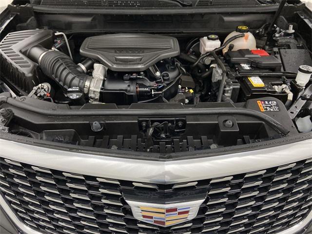 used 2021 Cadillac XT5 car, priced at $25,415