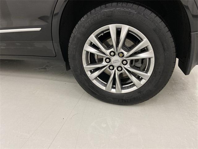 used 2021 Cadillac XT5 car, priced at $25,415