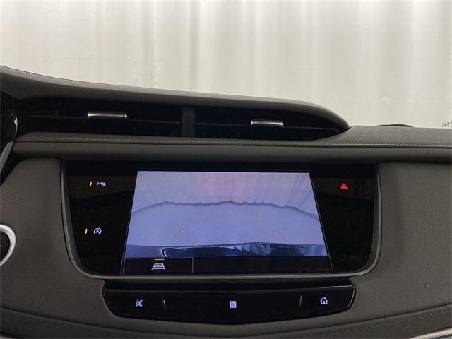 used 2021 Cadillac XT5 car, priced at $25,415