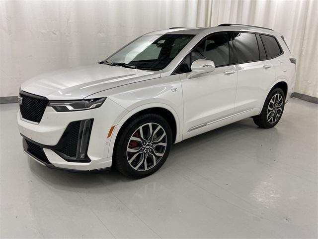used 2023 Cadillac XT6 car, priced at $35,907