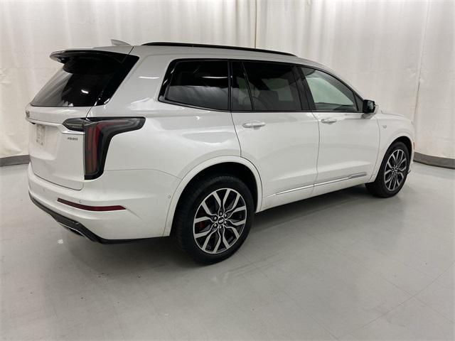 used 2023 Cadillac XT6 car, priced at $35,907