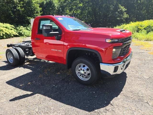 new 2025 Chevrolet Silverado 3500 car, priced at $43,888