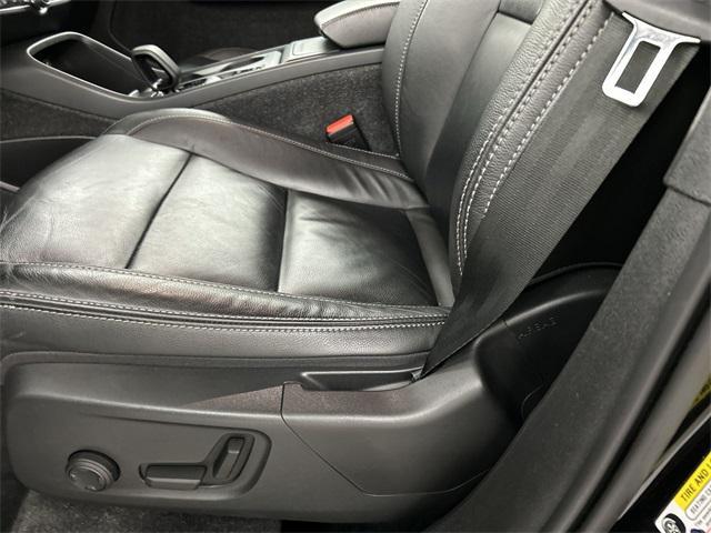 used 2022 Volvo XC40 car, priced at $22,953