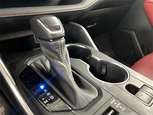 used 2022 Toyota Highlander car, priced at $32,923