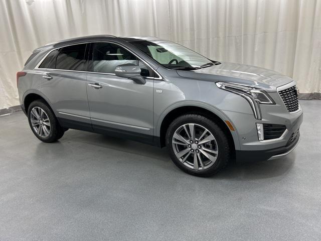 new 2025 Cadillac XT5 car, priced at $56,165