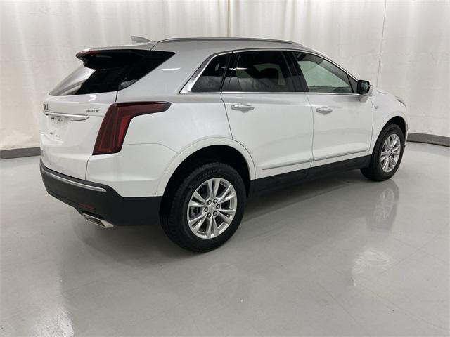 new 2024 Cadillac XT5 car, priced at $43,515