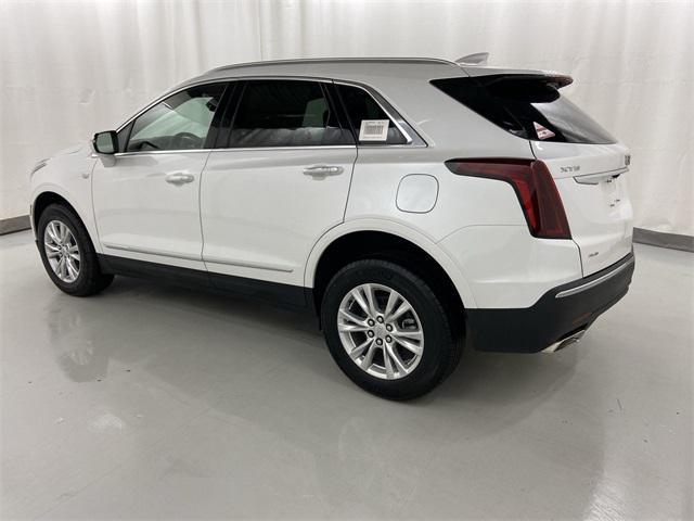 new 2024 Cadillac XT5 car, priced at $43,515