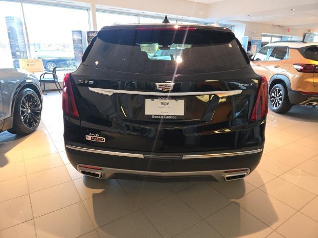 new 2024 Cadillac XT5 car, priced at $50,208