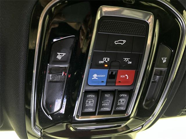 used 2023 Jeep Grand Cherokee car, priced at $38,949