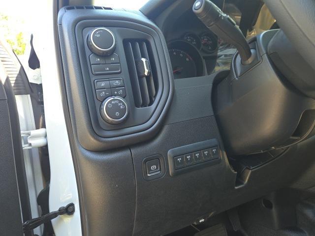 new 2025 Chevrolet Silverado 3500 car, priced at $44,088