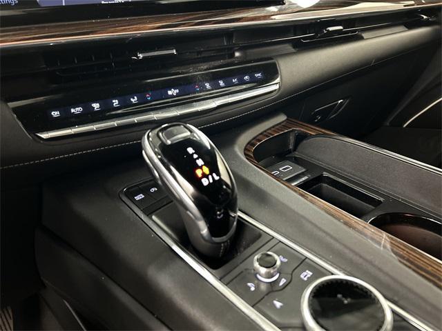 used 2021 Cadillac Escalade ESV car, priced at $50,440