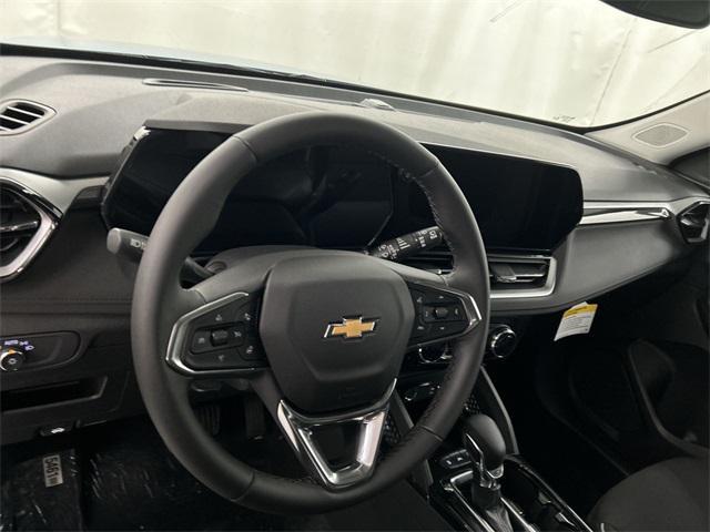 new 2025 Chevrolet TrailBlazer car, priced at $29,743