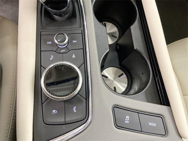 used 2022 Cadillac XT5 car, priced at $31,966