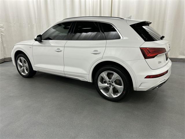 used 2022 Audi Q5 car, priced at $27,999
