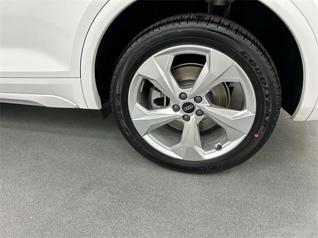 used 2022 Audi Q5 car, priced at $27,999