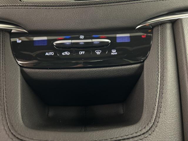 new 2025 Cadillac XT5 car, priced at $50,675