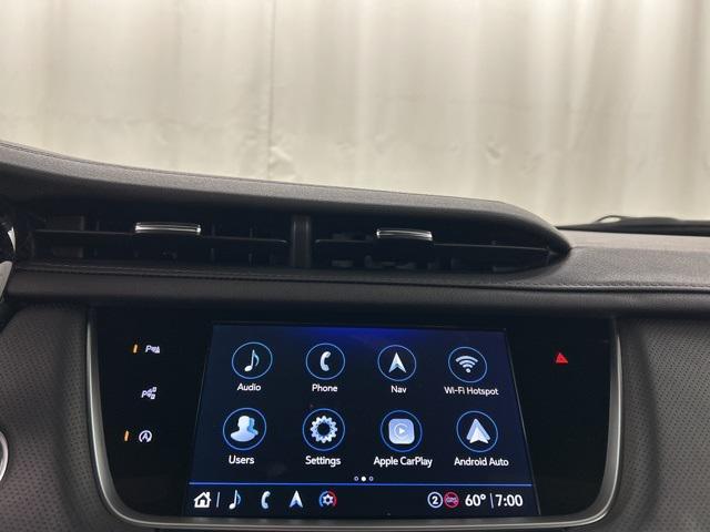 new 2025 Cadillac XT5 car, priced at $50,675