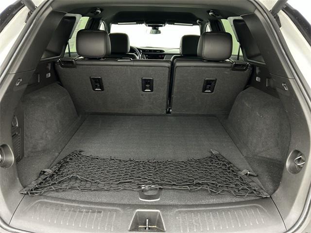 used 2023 Cadillac XT5 car, priced at $27,897