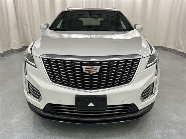 used 2023 Cadillac XT5 car, priced at $27,897