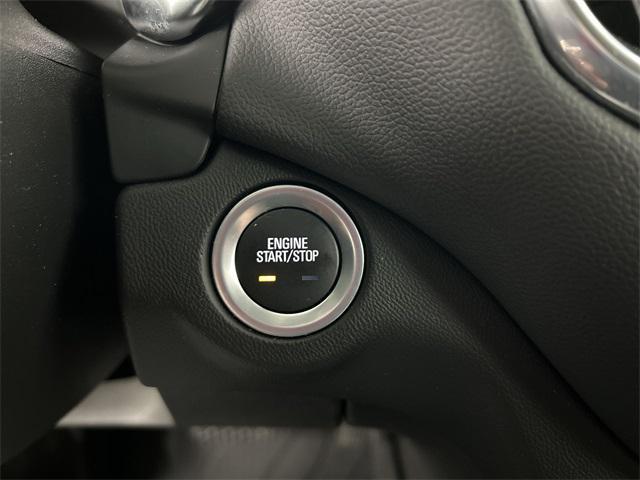 used 2022 Chevrolet Equinox car, priced at $19,999