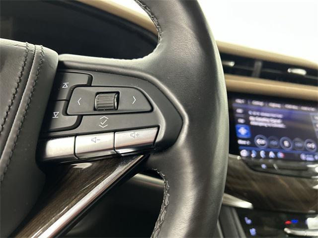 used 2023 Cadillac XT6 car, priced at $40,907